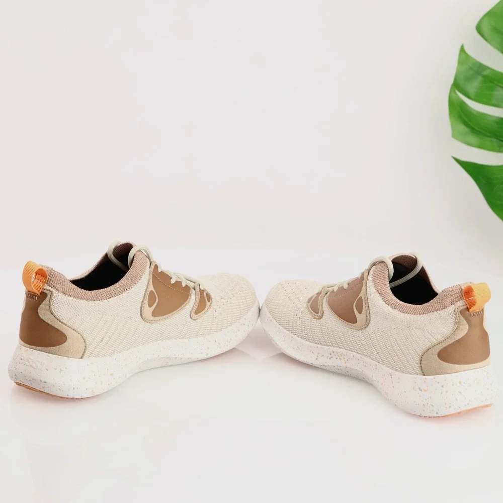 Vessi Womens Everyday 2.0 Move Sneaker Size 8 Waterproof Tan Knit Lace Up Shoes